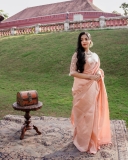 ahaana-krishna-in-thamburatti-style-saree-look-images