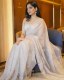 ahaana-krishna-in-white-net-saree-images-011