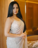 ahaana-krishna-in-white-net-saree-images-013