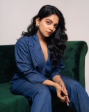 ahana-krishnakumar-in-blue-coat-and-pants-combination-dress-ideas-photos-001