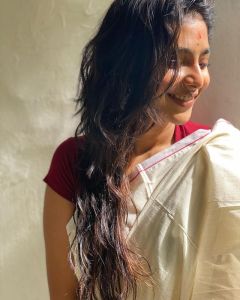 1_aishwarya-lekshmi-photos-hd-002