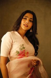 Aishwarya Lekshmi saree photos2908-11