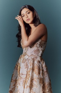 aishwarya-lekshmi-in-Sleeveless-Floral-Brocade-Aline-Skater-Skirt-Back-Zipper-dress-photos-005