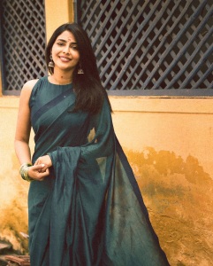aishwarya-lekshmi-in-green-saree-photos-001
