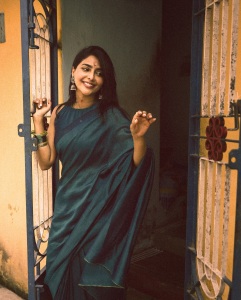 aishwarya-lekshmi-in-green-saree-photos-002