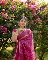 aishwarya-lekshmi-in-pink-saree-photos-002