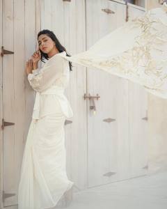aishwarya-lekshmi-in-saree-look-images-006
