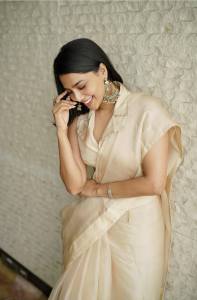 aishwarya-lekshmi-latest-pics-in-saree-0921-001