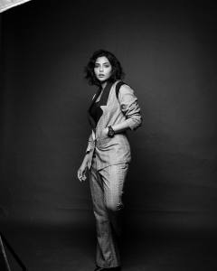 aishwarya-lekshmi-latest-syle-photoshoot-with-trending-fashion-dress-006