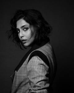 aishwarya-lekshmi-latest-syle-photoshoot-with-trending-fashion-dress-008