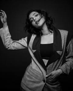 aishwarya-lekshmi-latest-syle-photoshoot-with-trending-fashion-dress-013