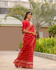 aishwarya-lekshmi-new-look-latest-photos-010