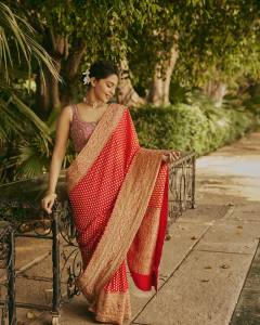 aishwarya-lekshmi-new-style-photos-006