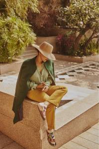 aishwarya-lekshmi-new-style-photos-009