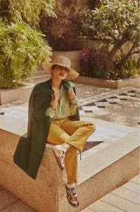 aishwarya-lekshmi-new-style-photos-010
