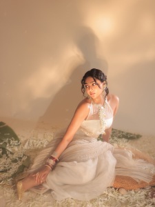 aishwarya-lekshmi-saree-photos-035