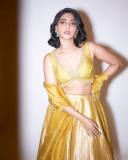 actress-aishwarya-lekshmi-latest-images-in-yellow-lehenga-004