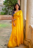 aishwarya-lakshmi-yellow-saree-photos-091-001
