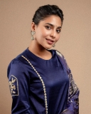 aishwarya-lekshmi-in-blue-silk-churidar-photos-001