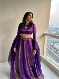 aishwarya-lekshmi-in-different-styles-dress-photo-015