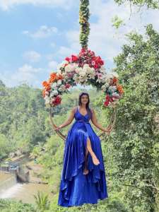aishwarya-rajesh-in-blue-floor-length-maxi-gown-photos