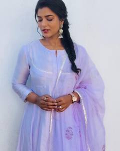 aishwarya-rajesh-in-light-blue-anarkali-churidar-photos-001