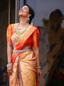 aishwarya-rajesh-in-new-makeup-look-ideas-for-wedding-function-018