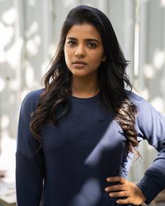 aishwarya-rajesh-latest-pictures-006