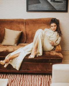 aishwarya-rajesh-new-photoshoot-pictures2022-008