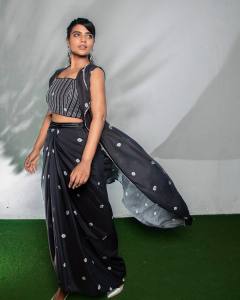 aishwarya-rajesh-new-photoshoot-pictures2022-014