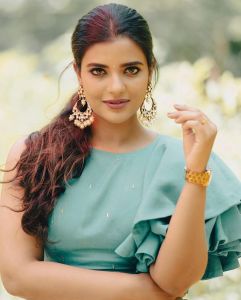 aishwarya-rajesh-recent-movies-photos-001