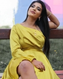 aishwarya-rajesh-in-honey-gold-one-shoulder-high-low-hem-dress-003
