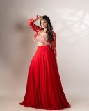 aishwarya-rajesh-in-wine-red-party-wear-dress-images-003