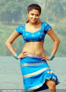 2398amala_paul_photos_00-063