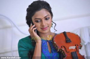 5874amala_paul_photos_00-038