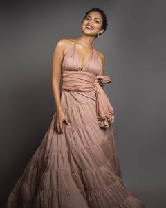 Amala Paul Photos8901-001