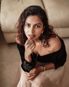 actress-amala-paul-latest-photos-gallery-001