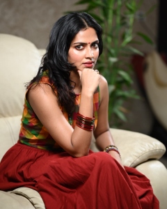 actress-amala-paul-new-photos-0912-003