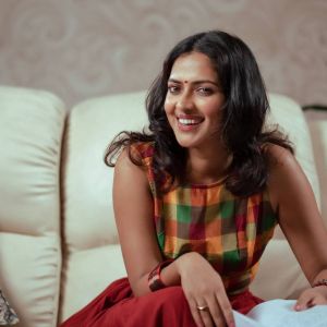 actress-amala-paul-new-photos-0912-004