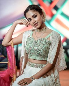 amala-paul-images-saree.webp-002