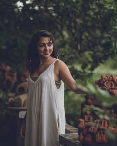 amala-paul-latest-photos-in-V-neck-Cupro-Cocoon-Dress