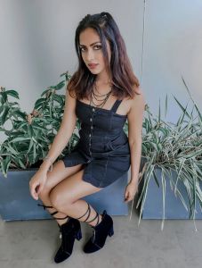 amala-paul-latest-photoshoot-in-dungaree-dress.webp-007