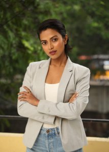 amala paul latest pics 02-001