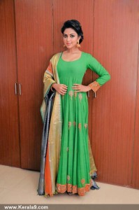 amala-paul-latest-pictures-00332