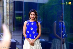 amala-paul-latest-pictures-442-00372