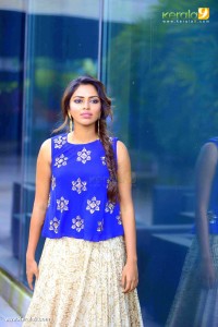 amala-paul-latest-stills-008-00132