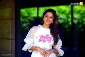 amala-paul-photos-121-04010