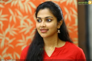 mili-malayalam-movie-amala-paul-pics-01920