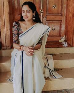 1_actress-ananya-latest-images-004