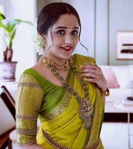 1_actress-ananya-latest-images-008
